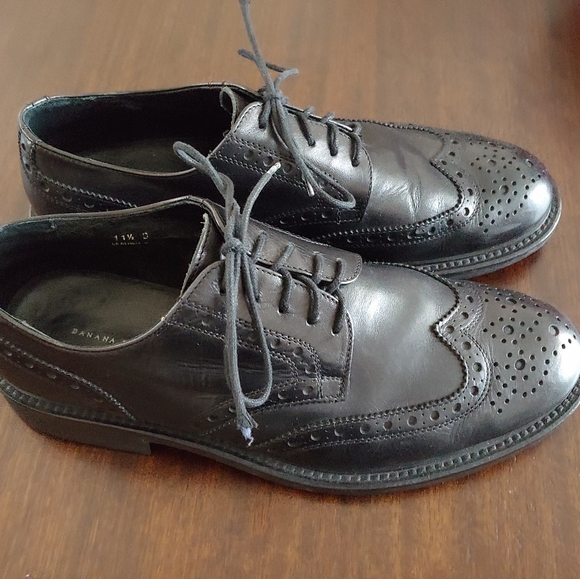 Banana Republic Leather Brogue Derby's mad in Italy - Picture 2 of 9